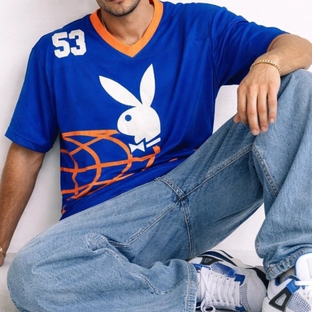 Blue and Orange Graphic T-Shirt
